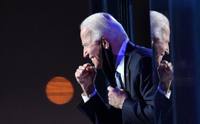 Ông Biden chính thức đắc cử Tổng thống Mỹ sau cuộc họp của cử tri đoàn (ảnh: AP)