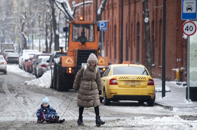 Moskva đối phó ra sao với băng tuyết vào mùa đông lạnh giá? - Ảnh 1.