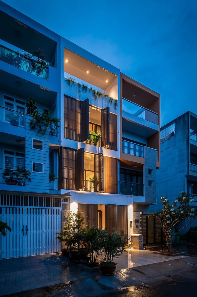 Tp.HCM: Lạ mắt với căn nhà mặt tiền có thể đóng mở tùy ý - Ảnh 1.