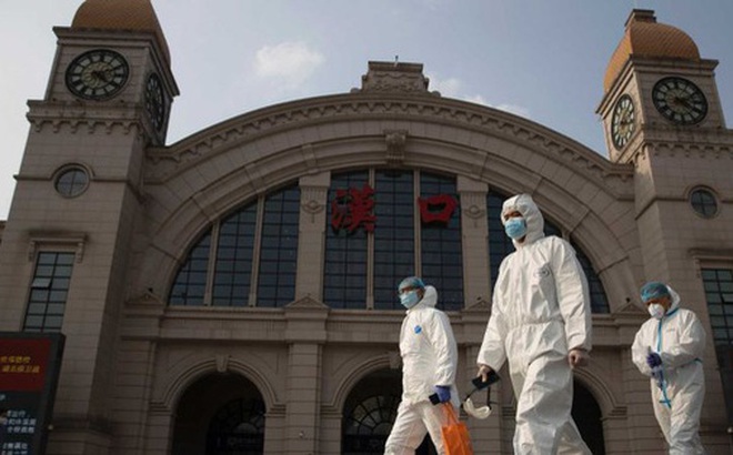 Trung Quốc thông báo trường hợp đầu tiên bị viêm phổi không rõ nguyên nhân ở Vũ Hán vào ngày 31-12-2019. Ảnh: AP