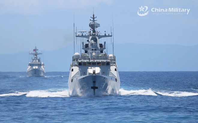 Quân đội Trung Quốc tập trận hải-không quân ở eo biển Đài Loan, tháng 9/2020 (Ảnh: China Military)