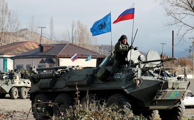 Binh sĩ gìn giữ hòa bình Nga ở Nagorno-Karabakh. Ảnh: TASS