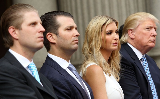 Từ phải sang trái: Tổng thống Trump cùng các con Ivanka, Donald Trump Jr. và Eric Trump. Ảnh: Getty