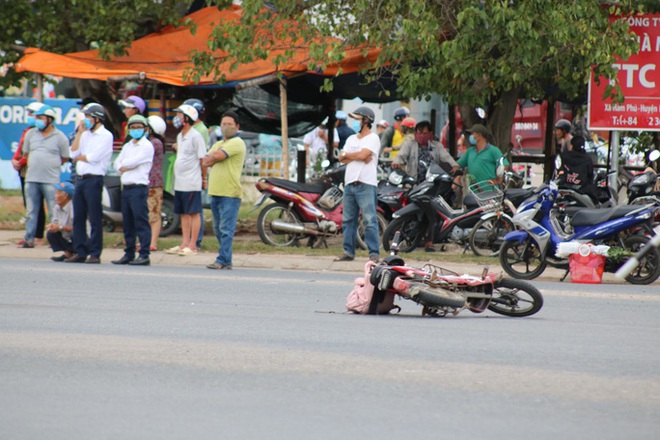 Nữ sinh Bình Thuận chết thảm trên đường đi học - Ảnh 1.