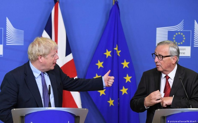 Anh đã đưa ra những "nhượng bộ lớn" trong đàm phán Brexit, đặc biệt là những điểm rất quan trọng về quyền đánh bắt cá, nhằm tránh viễn cảnh không thỏa thuận. Ảnh: Picture Aliance