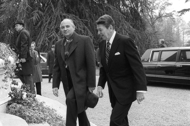 Reagan và Gorbachev đã gặp nhau, tránh được Thế chiến 3 như thế nào? - Ảnh 5.