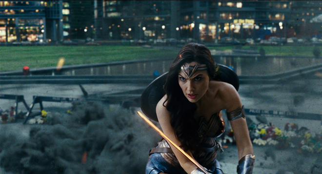 Gal Gadot mang bầu lúc quay phim và yêu cầu khắt khe phải tuân thủ khi trở thành Wonder Woman - Ảnh 1.