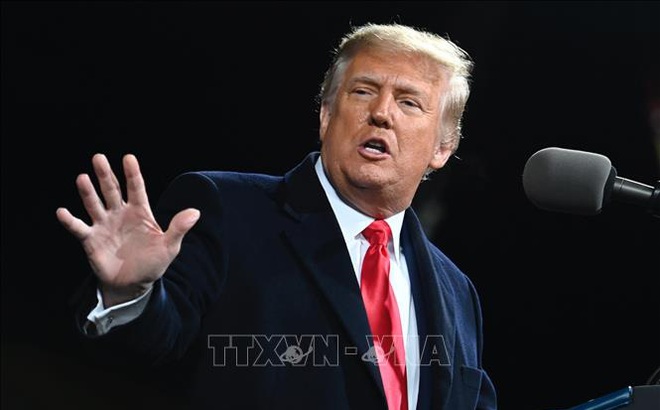 Tổng thống Mỹ Donald Trump phát biểu trước những người ủng hộ ở thành phố Valdosta, bang Georgia ngày 5/12/2020. Ảnh: AFP/TTXVN