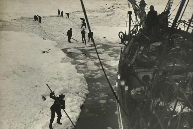 Hành trình sống sót thần kỳ của đoàn thám hiểm Ernest Shackleton - Ảnh 1.