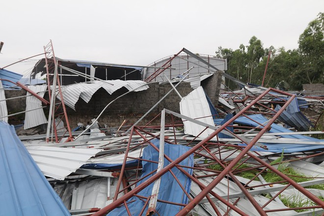 Danh tính 3 nạn nhân tử vong trong vụ lốc xoáy làm sập nhà xưởng hơn 2.000m2 ở Vĩnh Phúc - Ảnh 7.