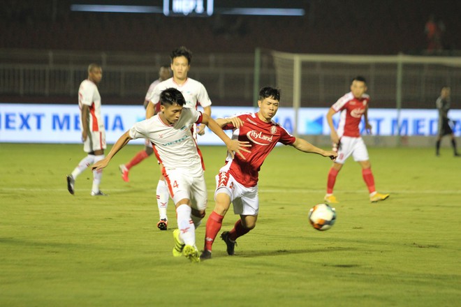 KẾT THÚC TP.HCM 3-0 Viettel: Vợ chưa cưới đến sân, Công Phượng tỏa sáng rực rỡ - Ảnh 6.