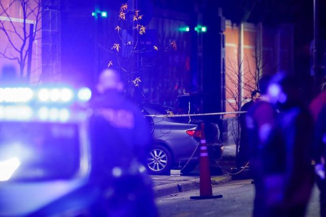 Người đàn ông đâm xe vào cổng Đại sứ quán Trung Quốc tại Argentina - Ảnh 2.