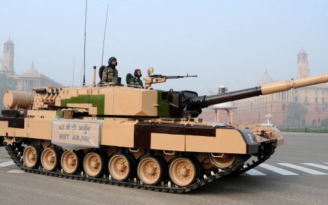 Chuyên gia Nga: Đạn pháo tăng Trung Quốc có thể xuyên giáp trước T-72 Ấn, giải pháp là gì? - Ảnh 6.