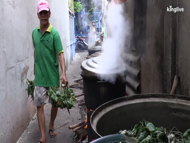 Tết Đoan Ngọ, ghé làng bánh ú lá tre có tuổi đời hơn 50 năm nghe bí quyết làm bánh  - Ảnh 3.