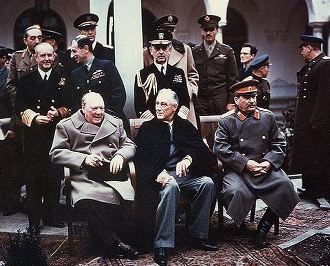 Đằng sau hợp tác gượng ép của Roosevelt, Churchill và Stalin trong Thế chiến 2 - Ảnh 6.