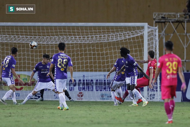 TRỰC TIẾP V.League: Hà Nội FC nhận bàn thua trước Sài Gòn FC - Ảnh 1.