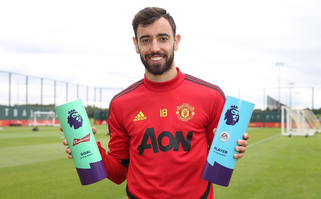 Ngoại hạng Anh: Bruno Fernandes giành cú đúp giải thưởng cá nhân trong tháng 6