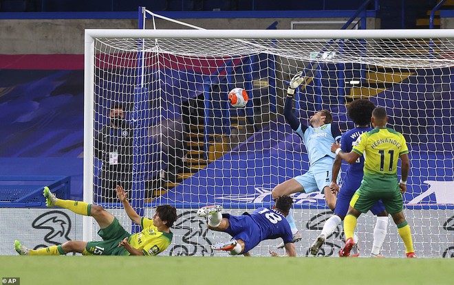 Giành chiến thắng quan trọng, Chelsea đẩy Man United vào thế khó trong cuộc đua top 4 - Ảnh 3.