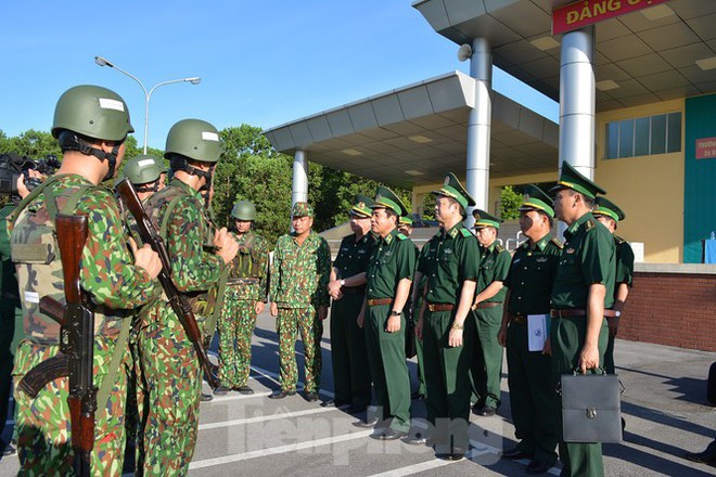 Chó nghiệp vụ Biên phòng Việt Nam sẽ thi tài tại Army Games 2020 - Ảnh 1.