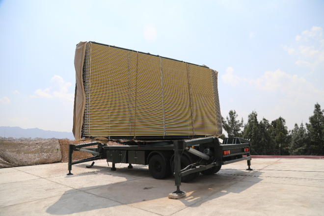 Armenia tiêu diệt máy bay Hermes 9000 của Azerbaijan, 1 tướng thiệt mạng, căng tột độ -  Iran bất ngờ ra tuyên bố về vụ cháy cháy tàu đổ bộ tấn công Mỹ - Ảnh 2.