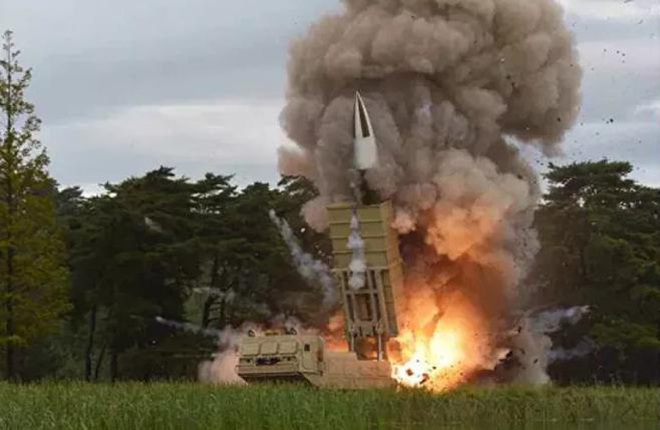 Triều Tiên không đơn giản, đang chế tên lửa đánh bại cả Patriot, Aegis, THAAD - Ảnh 1.