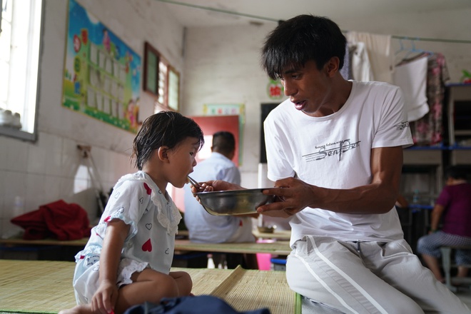 Mưa lũ ở Trung Quốc: Vài ngày lại có kỷ lục mới, người dân bất ngờ và nỗi lo mất trắng - Ảnh 6.