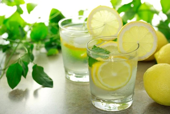 10 thức uống detox hiệu quả nhất mà bạn nên uống mỗi ngày - Ảnh 2.