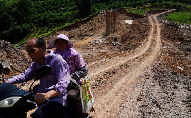 Vỡ đập tại Quảng Tây do trận lũ "chưa từng thấy": 94.000 con đập "già cỗi" của TQ đang bị đe dọa? Vỡ đập tại Quảng Tây do trận lũ "chưa từng thấy": 94.000 con đập "già cỗi" của TQ đang bị đe dọa?