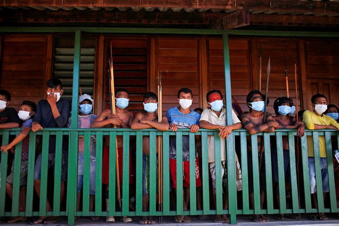 Vì sao ở Brazil lại có những bệnh viện nổi giúp điều trị người nhiễm virus Corona? - Ảnh 2. Vì sao ở Brazil lại có những bệnh viện nổi giúp điều trị người nhiễm virus Corona? - Ảnh 2.