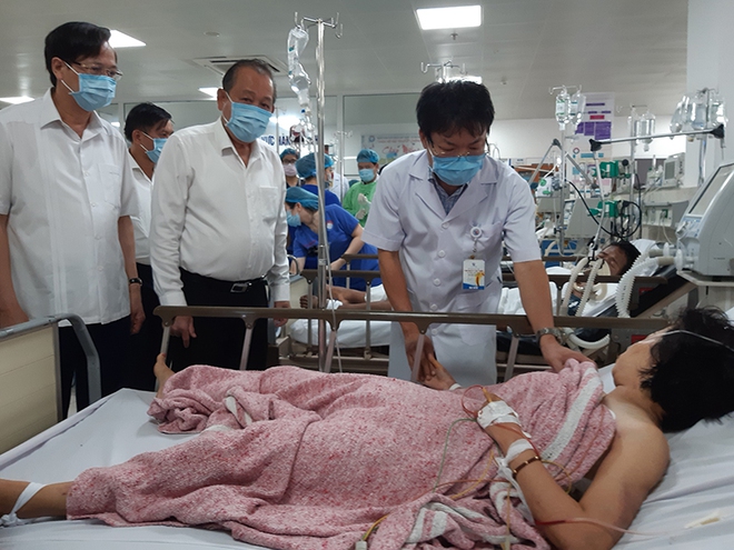 Tai nạn kinh hoàng ở Quảng Bình khiến 15 người chết: Tài xế không có bằng lái xe 47 chỗ, camera hành trình mất tín hiệu - Ảnh 4.