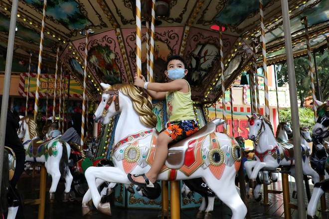 Reuters: Châu Á đang đứng trước nguy cơ đối mặt với làn sóng Covid-19 thứ hai - Ảnh 5. Reuters: Châu Á đang đứng trước nguy cơ đối mặt với làn sóng Covid-19 thứ hai - Ảnh 5.