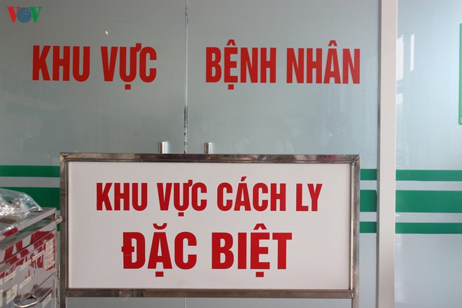 Ảnh: Cận cảnh nơi đón và điều trị hơn 100 bệnh nhân Covid-19 về nước - Ảnh 20.