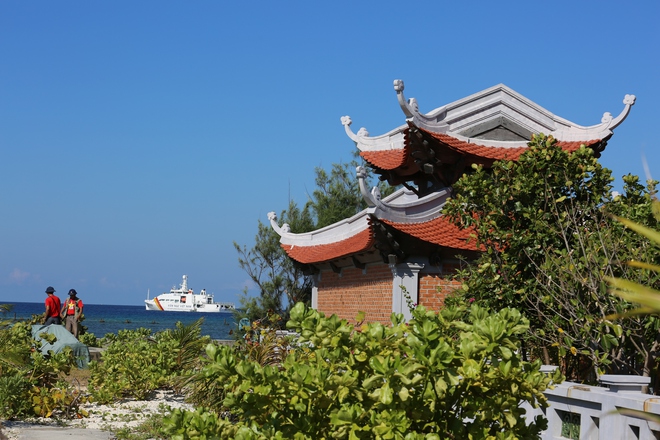 Từ Cam Ranh đến Trường Sa: Chuyến đi chưa từng có, “loa phường” trên biển và chiếc xe mang biển “khủng” ở đảo Phan Vinh - Ảnh 7.