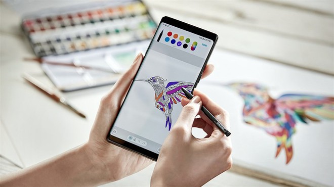 Từng ngược hướng thị trường làm nên lịch sử, vì đâu Galaxy Note trở thành chiếc điện thoại đẳng cấp của mọi nhà? - Ảnh 2. Từng ngược hướng thị trường làm nên lịch sử, vì đâu Galaxy Note trở thành chiếc điện thoại đẳng cấp của mọi nhà? - Ảnh 2.