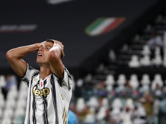 Ronaldo đang buồn chán, nhưng tương lai của anh là ở Juventus - Ảnh 2.