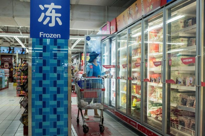 Covid-19: Trung Quốc nghi thực phẩm đông lạnh, chuyên gia quốc tế nói gì? - Ảnh 2.