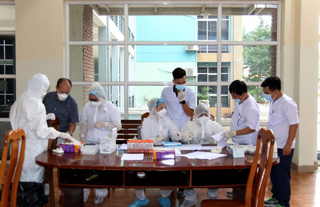 ĐT U22 Việt Nam nghiêm túc thực hiện kiểm tra y tế trong ngày hội quân - Ảnh 18.