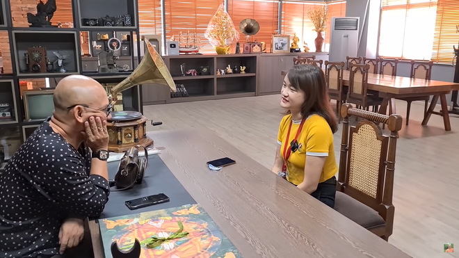 Hé lộ phòng làm việc siêu chảnh của trùm Điền Quân, khán giả choáng ngợp - Ảnh 3. Hé lộ phòng làm việc siêu chảnh của trùm Điền Quân, khán giả choáng ngợp - Ảnh 3.