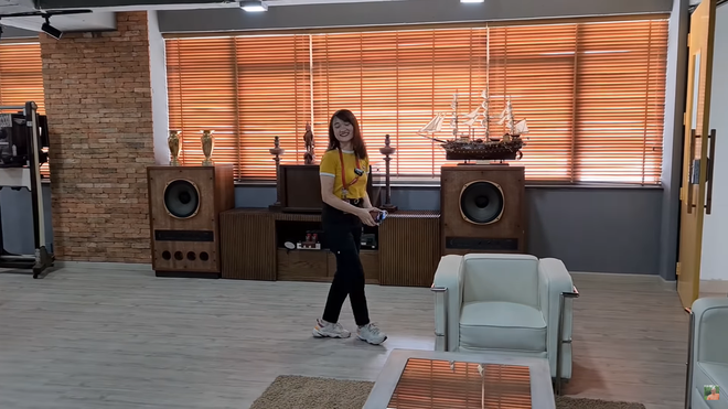 Hé lộ phòng làm việc siêu chảnh của trùm Điền Quân, khán giả choáng ngợp - Ảnh 4. Hé lộ phòng làm việc siêu chảnh của trùm Điền Quân, khán giả choáng ngợp - Ảnh 4.
