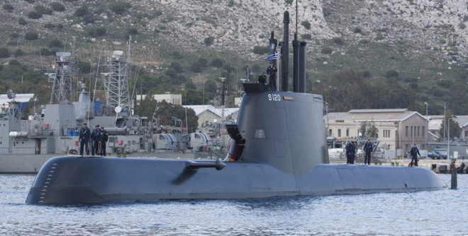 Báo Hy Lạp: Tàu ngầm Thổ bị Hy Lạp tóm sống trong 1 phút, run rẩy trải qua đêm ác mộng - Ảnh 2.