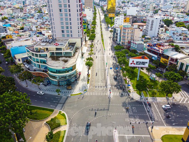 Bay trên Đà Nẵng mùa dịch, nhìn những khoảng khắc thành phố như bất động - Ảnh 6.