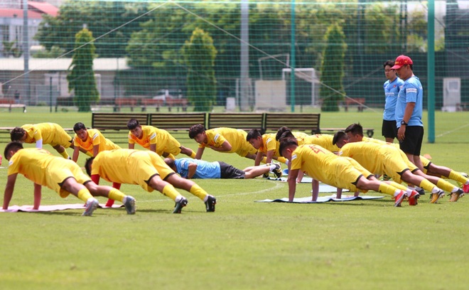 Tuyển thủ U22 Việt Nam: “HLV Park Hang-seo nhắc nhở chúng tôi rất nhiều” - Ảnh 5.