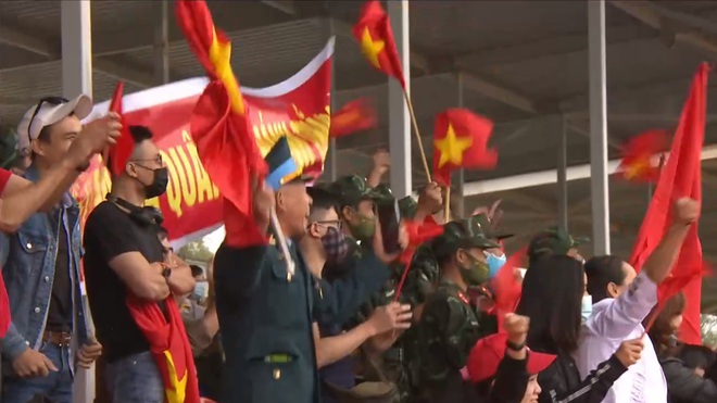 Ra quân thi đấu trận đầu tại Tank Biathlon 2020: Việt Nam tiến lên - Bắt đầu xuất phát! - Ảnh 1.