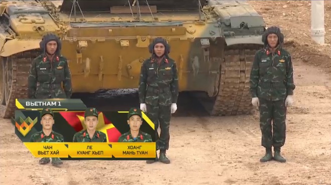 Ra quân thi đấu trận đầu tại Tank Biathlon 2020: Việt Nam tiến lên! - Ảnh 1.
