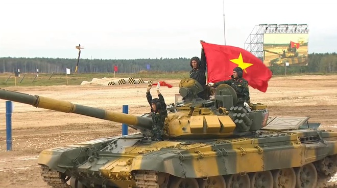 Ra quân thi đấu trận đầu tại Tank Biathlon 2020: Việt Nam tiến lên - Bắt đầu xuất phát! - Ảnh 3.