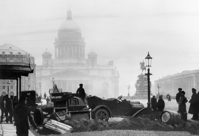 St. Petersburg thành Leningrad và cơn sốt ở Liên Xô: Vì sao Moscow không được đổi tên theo Lenin hay Stalin? - Ảnh 2.