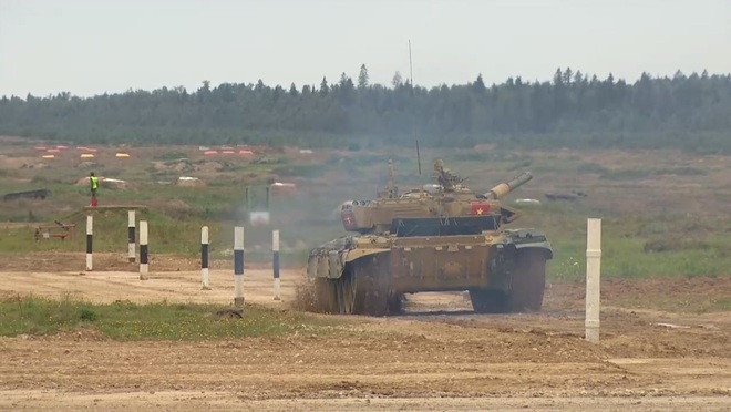Ra quân thi đấu trận đầu tại Tank Biathlon 2020: Việt Nam tiến lên - Bắt đầu xuất phát! - Ảnh 1.