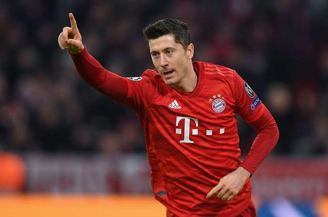 Robert Lewandowski và top 10 bản hợp đồng chuyển nhượng tự do thành công nhất - Ảnh 10.