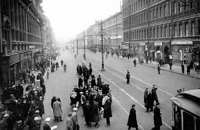 St. Petersburg thành Leningrad và cơn sốt ở Liên Xô: Vì sao Moscow không được đổi tên theo Lenin hay Stalin? - Ảnh 4.