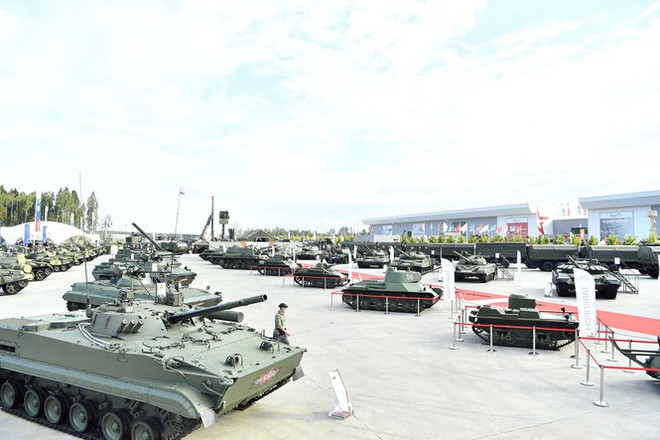 Nga khoe dàn vũ khí, thiết bị quân sự tối tân - Ảnh 7.